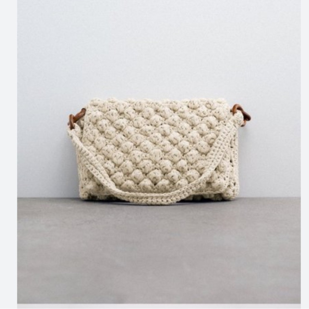 Zara NWOT woven crochet knit cream flap purse - Picture 2 of 6